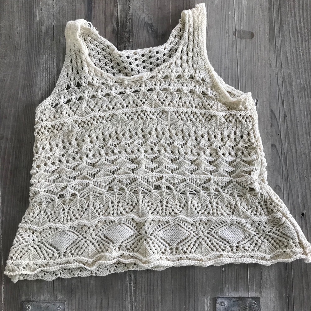 Crochet crop top